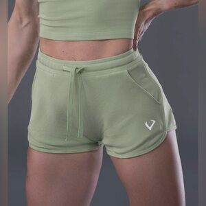 Violate shorts small NWT launderer once Celadon Green